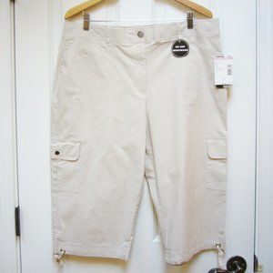 New Laura Scott Capris